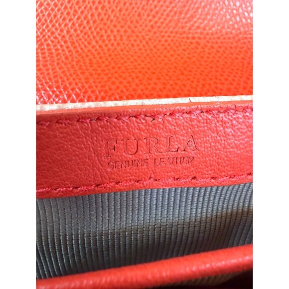 Authentic Pre-Owned Furla Multicolor Leather Metropolis Chain Clutch